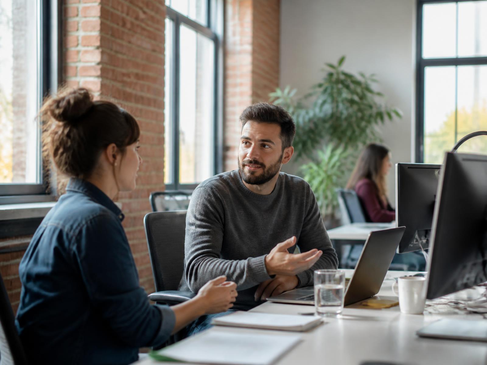 Équipe Propulsion au travail dans ses bureaux